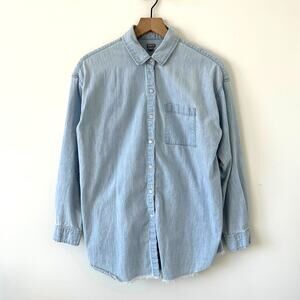Aerie Chambray Frayed Hem Button Down Shirt Size S